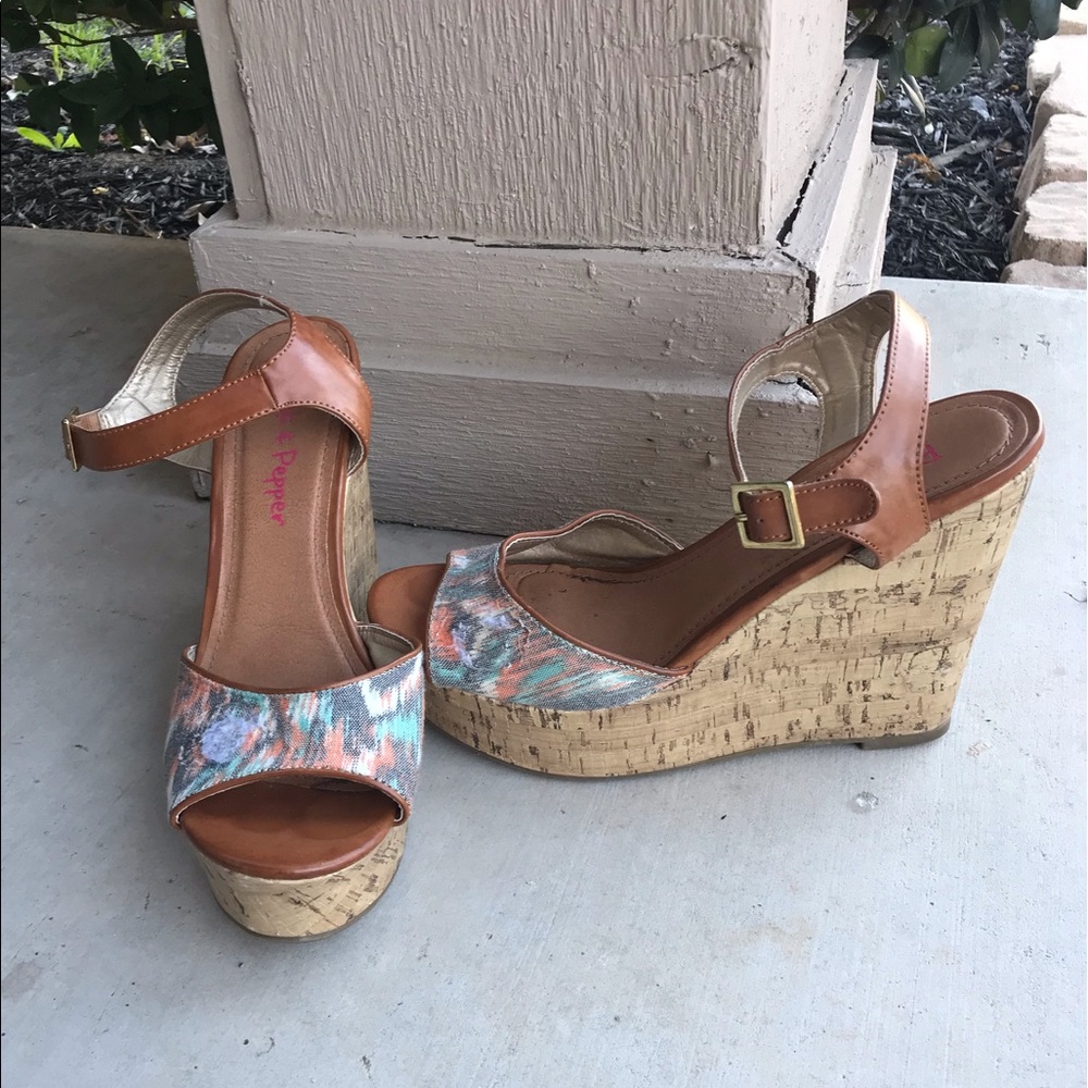 Pink & pepper wedges